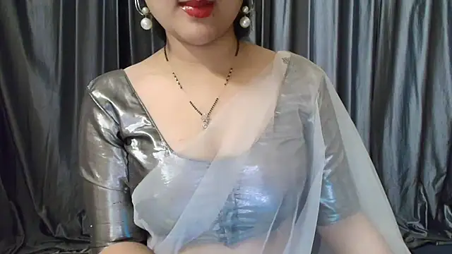 Snapshot of goldiwets chatting on 8, 10, 2025 goldiwets online show from 8, 10, 2025