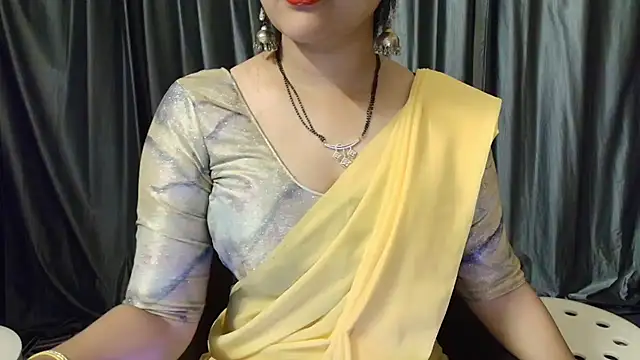 Snapshot of goldiwets chatting on 10, 10, 2025 goldiwets online show from 10, 10, 2025