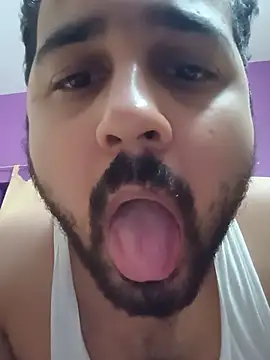 Snapshot of susthovai chatting on 10, 6, 2026 susthovai online show from 10, 6, 2026