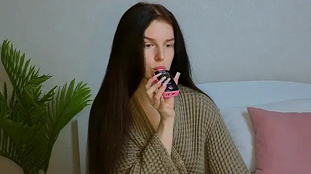 Snapshot of VictoriaPass chatting on 24, 9, 2025 VictoriaPass online show from 24, 9, 2025