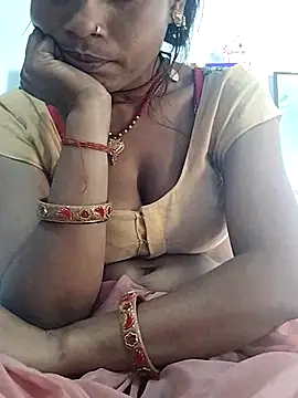 Snapshot of MEENA_ROY chatting on 4, 3, 2025 MEENA ROY online show from 4, 3, 2025