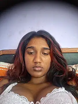 Snapshot of indianpink_lips chatting on 6, 6, 2026 indianpink lips online show from 6, 6, 2026