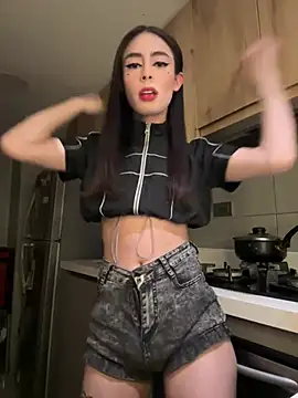 Snapshot of candycami19 chatting on 8, 3, 2025 candycami19 online show from 8, 3, 2025