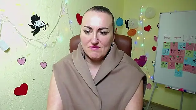 DianaMGG online show from 27, 2, 2025