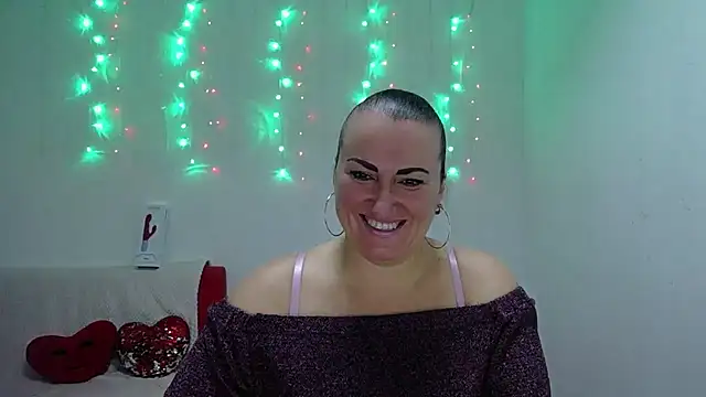 DianaMGG online show from 11, 11, 2025