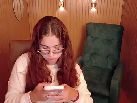 Snapshot of Greciaruiz_ chatting on 14, 2, 2026 Greciaruiz online show from 14, 2, 2026