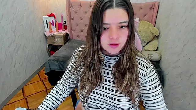 Lianngrace online show from 8, 4, 2026