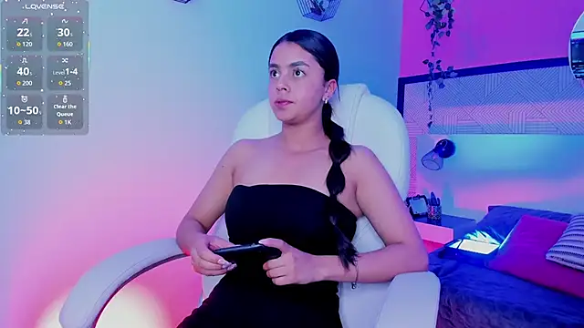 Snapshot of Bella_walker_ chatting on 5, 2, 2026 Bella walker online show from 5, 2, 2026