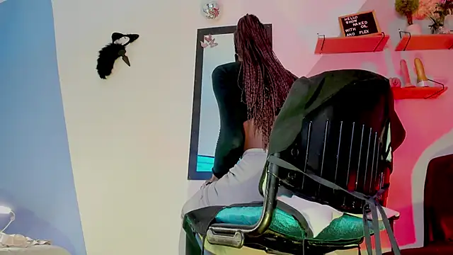 Snapshot of Aria_fitness chatting on 29, 11, 2025 Aria fitness online show from 29, 11, 2025