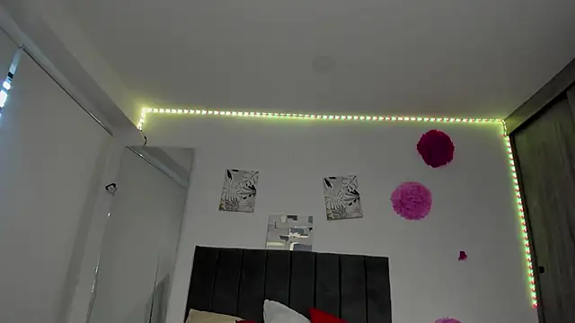 ZahraRose online show from 4, 3, 2025