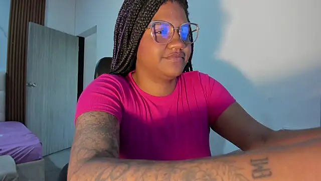 ZahraRose online show from 13, 12, 2025