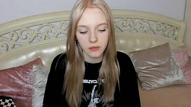 EdlaHewell online show from 14, 2, 2025