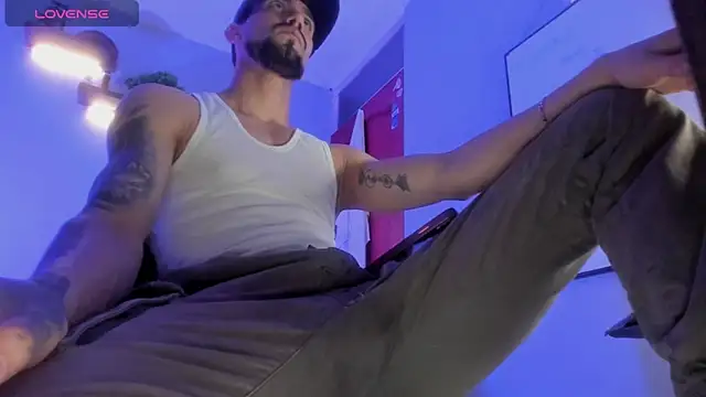 Snapshot of K_cique chatting on 30, 10, 2025 K cique online show from 30, 10, 2025