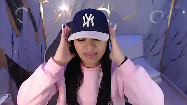 Snapshot of melany_rouse18 chatting on 16, 9, 2025 melany rouse18 online show from 16, 9, 2025