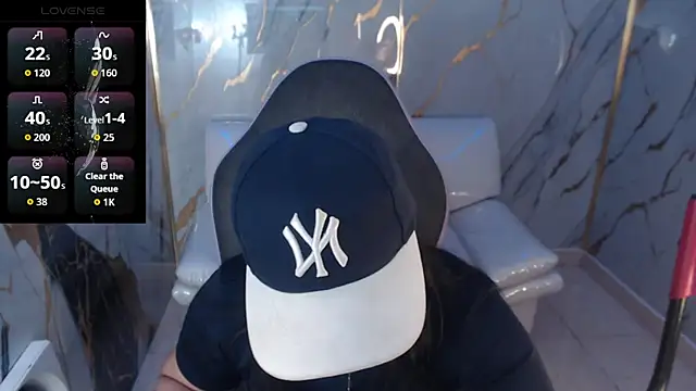 Snapshot of melany_rouse18 chatting on 26, 11, 2025 melany rouse18 online show from 26, 11, 2025