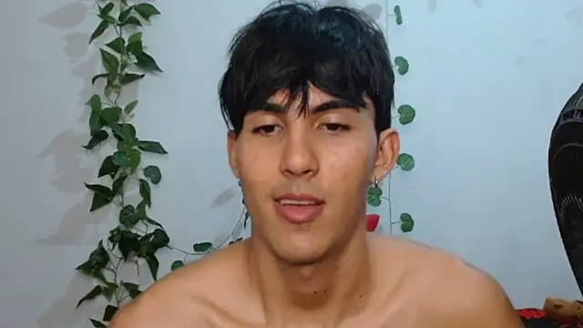 Snapshot of neithanzynxx chatting on 23, 2, 2025 neithanzynxx online show from 23, 2, 2025