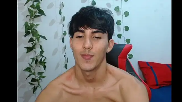 Snapshot of neithanzynxx chatting on 2, 3, 2025 neithanzynxx online show from 2, 3, 2025