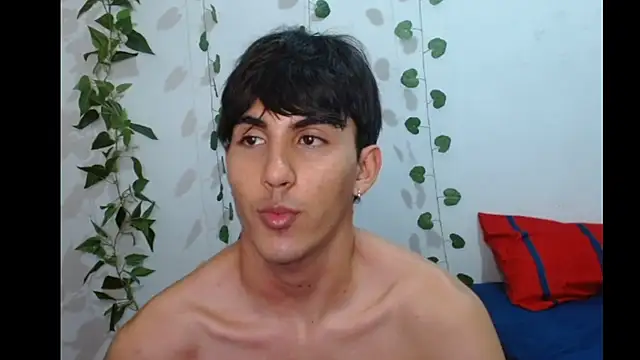 Snapshot of neithanzynxx chatting on 2, 3, 2025 neithanzynxx online show from 2, 3, 2025