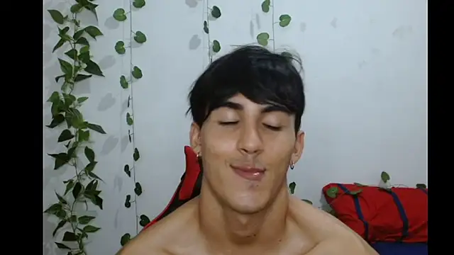 Snapshot of neithanzynxx chatting on 7, 3, 2025 neithanzynxx online show from 7, 3, 2025