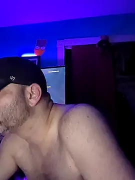 Snapshot of Novabear6996 chatting on 4, 12, 2025 Novabear6996 online show from 4, 12, 2025