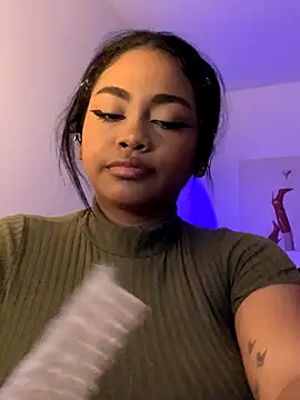 Dahiana Giil online show from 29, 9, 2025