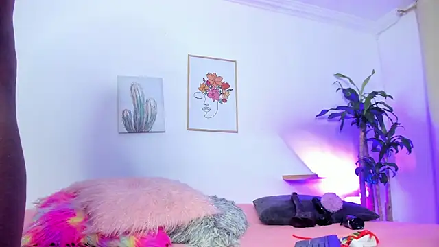 naomy 68 online show from 19, 3, 2025