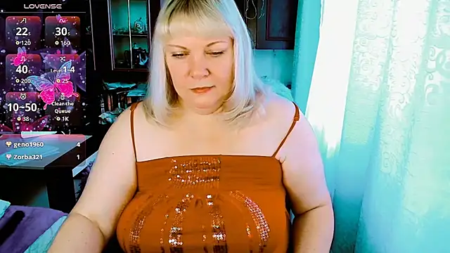 FlowerButterf online show from 15, 9, 2025