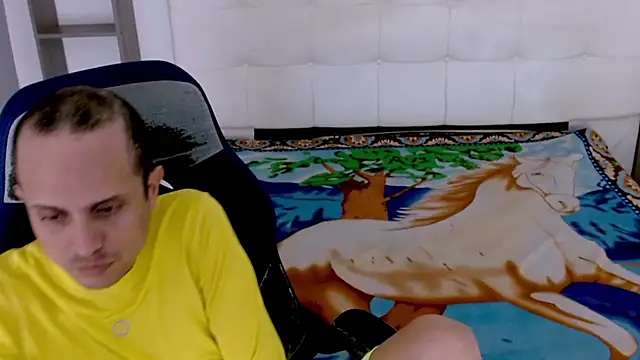 Snapshot of JhonTorres018 chatting on 1, 11, 2025 JhonTorres018 online show from 1, 11, 2025