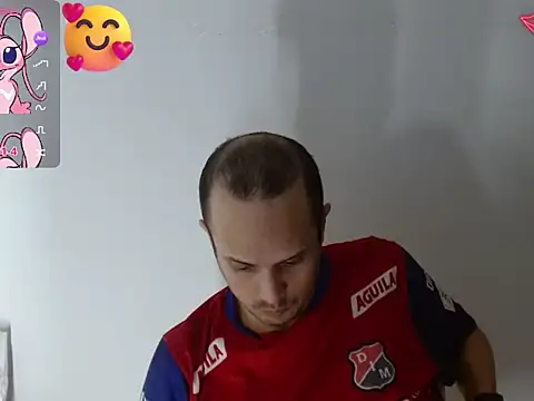 JhonTorres018 online show from 5, 11, 2025