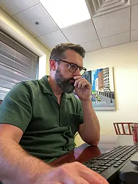 Snapshot of plaintreebull chatting on 13, 7, 2026 plaintreebull online show from 13, 7, 2026