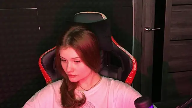 Snapshot of baby_Milaaaaaaa chatting on 27, 2, 2025 baby Milaaaaaaa online show from 27, 2, 2025