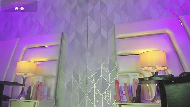 AnahisBennett online show from 20, 11, 2025