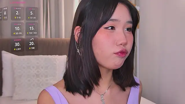 HitomiAoki online show from 3, 3, 2025