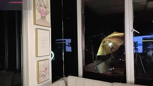 Ivanna West online show from 26, 2, 2026