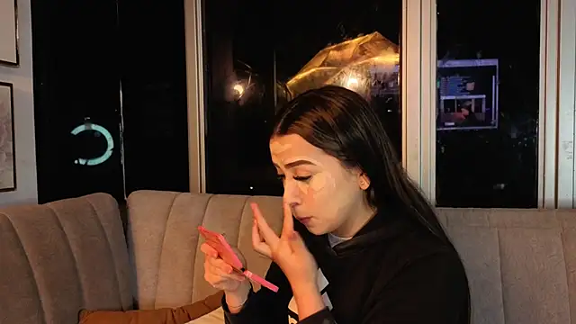 Snapshot of Ivanna_West chatting on 13, 5, 2026 Ivanna West online show from 13, 5, 2026