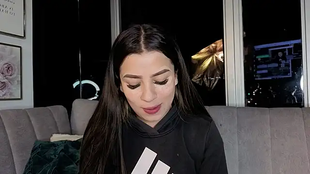 Snapshot of Ivanna_West chatting on 16, 7, 2026 Ivanna West online show from 16, 7, 2026