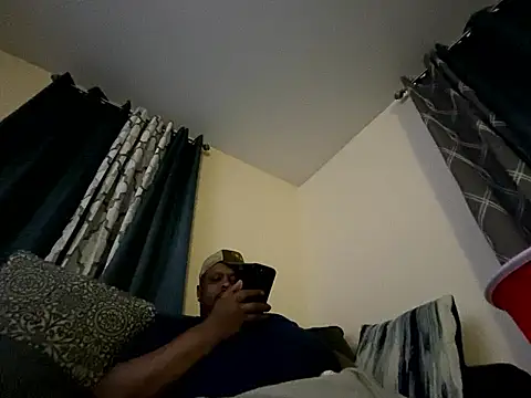 BlueNightsUncle online show from 18, 3, 2026