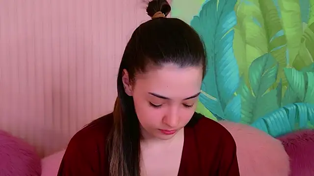 Snapshot of Alice_Deleon chatting on 9, 5, 2026 Alice Deleon online show from 9, 5, 2026