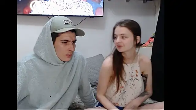 Snapshot of spicyandsweet3 chatting on 2, 11, 2025 spicyandsweet3 online show from 2, 11, 2025