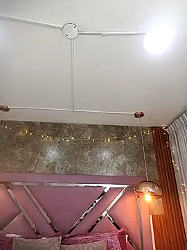 EmmaSulivan online show from 27, 11, 2025