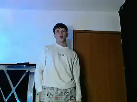 Snapshot of Smith_boy_25 chatting on 13, 3, 2025 Smith boy 25 online show from 13, 3, 2025