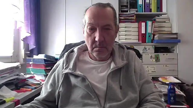 HMStraps01 online show from 3, 3, 2025