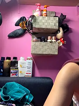 sexymelli18 online show from 5, 1, 2026