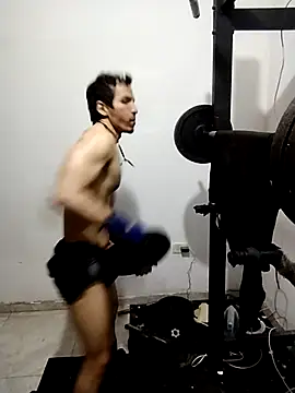 EntrenadorGym1 online show from 4, 3, 2025