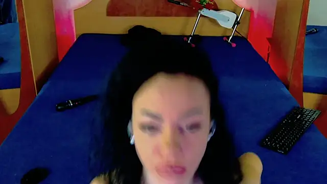 Sophie-Rosenfeld online show from 24, 10, 2025