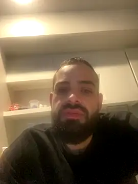 guccititi online show from 26, 10, 2025