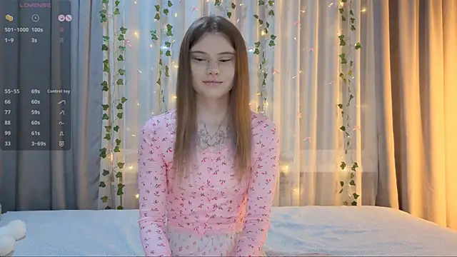 CarolinePepper online show from 13, 2, 2026