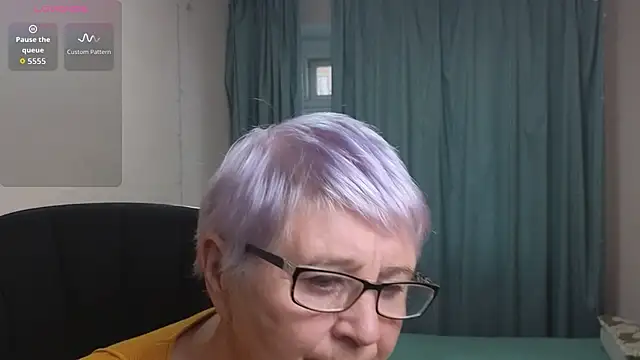 Sandra Snowflake online show from 18, 11, 2025