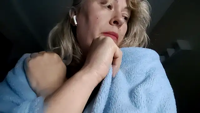 Snapshot of Mary888x chatting on 25, 9, 2025 Mary888x online show from 25, 9, 2025