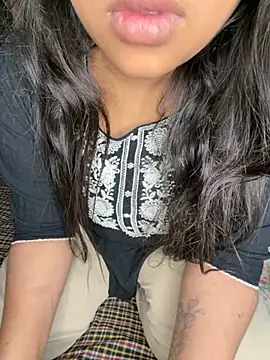 Sassy-soumu online show from 11, 11, 2025